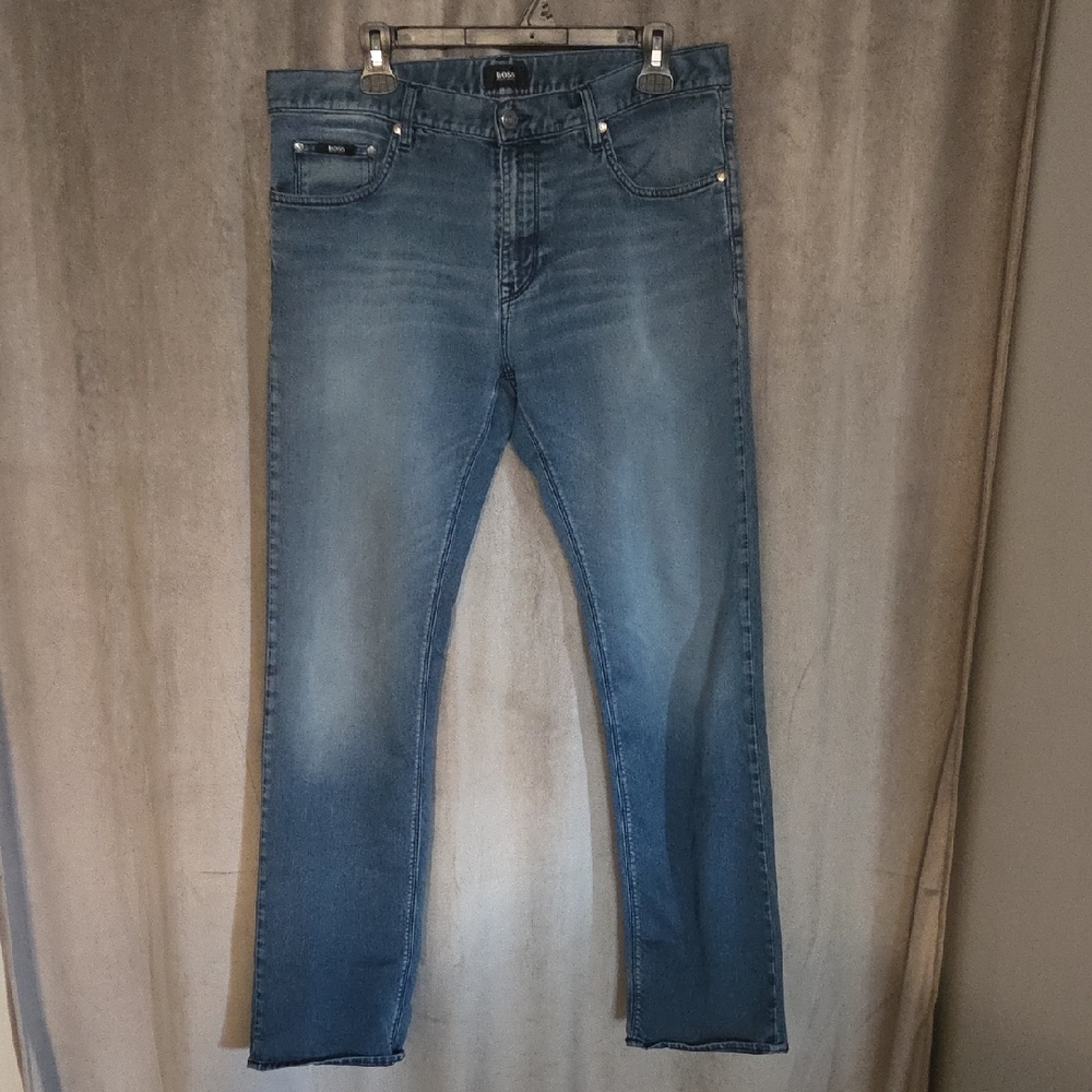 Hugo Boss 35x32 Men's Straight Jeans - Washed Denim